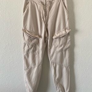 YFB Young Fabulous & Broke Beige Cargo Jogger Pants Women’s Size M